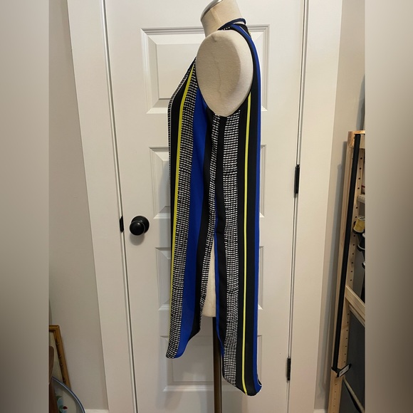 Graphic stripe long sleeveless tunic - Picture 5 of 8